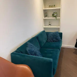 Laurel Point Aparthotel